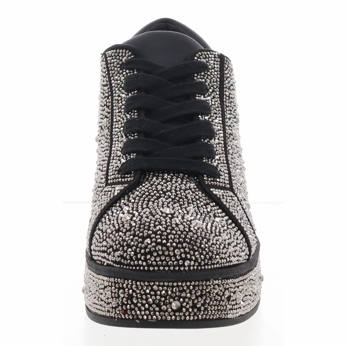 Aideen Womens Slip On Round Toe Casual And Fashion Sneakers