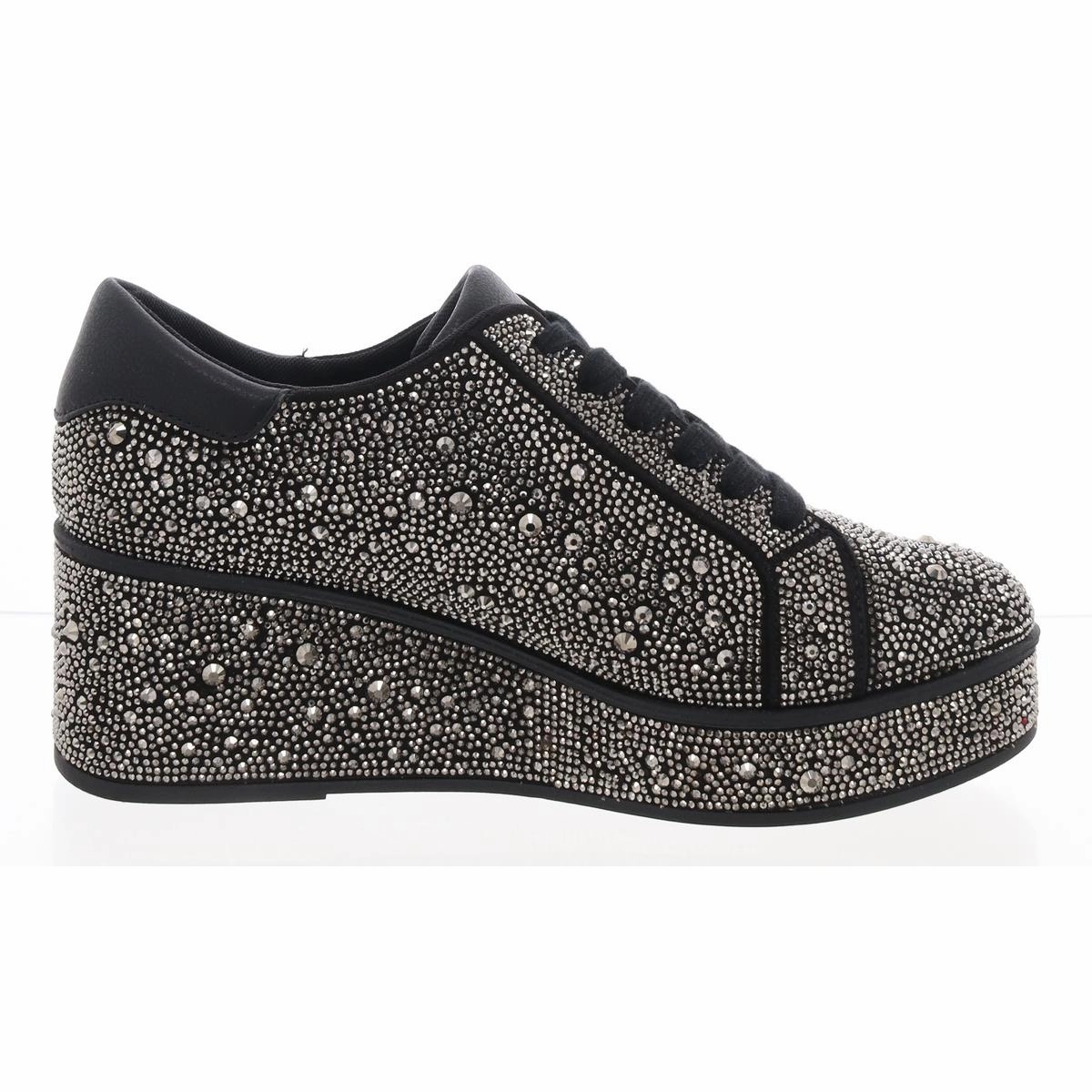 Aideen Womens Slip On Round Toe Casual And Fashion Sneakers