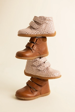 Angulus Cognac/Cognac Barnets Frste Shoe Beginner Shoes With Velcro Kids promo