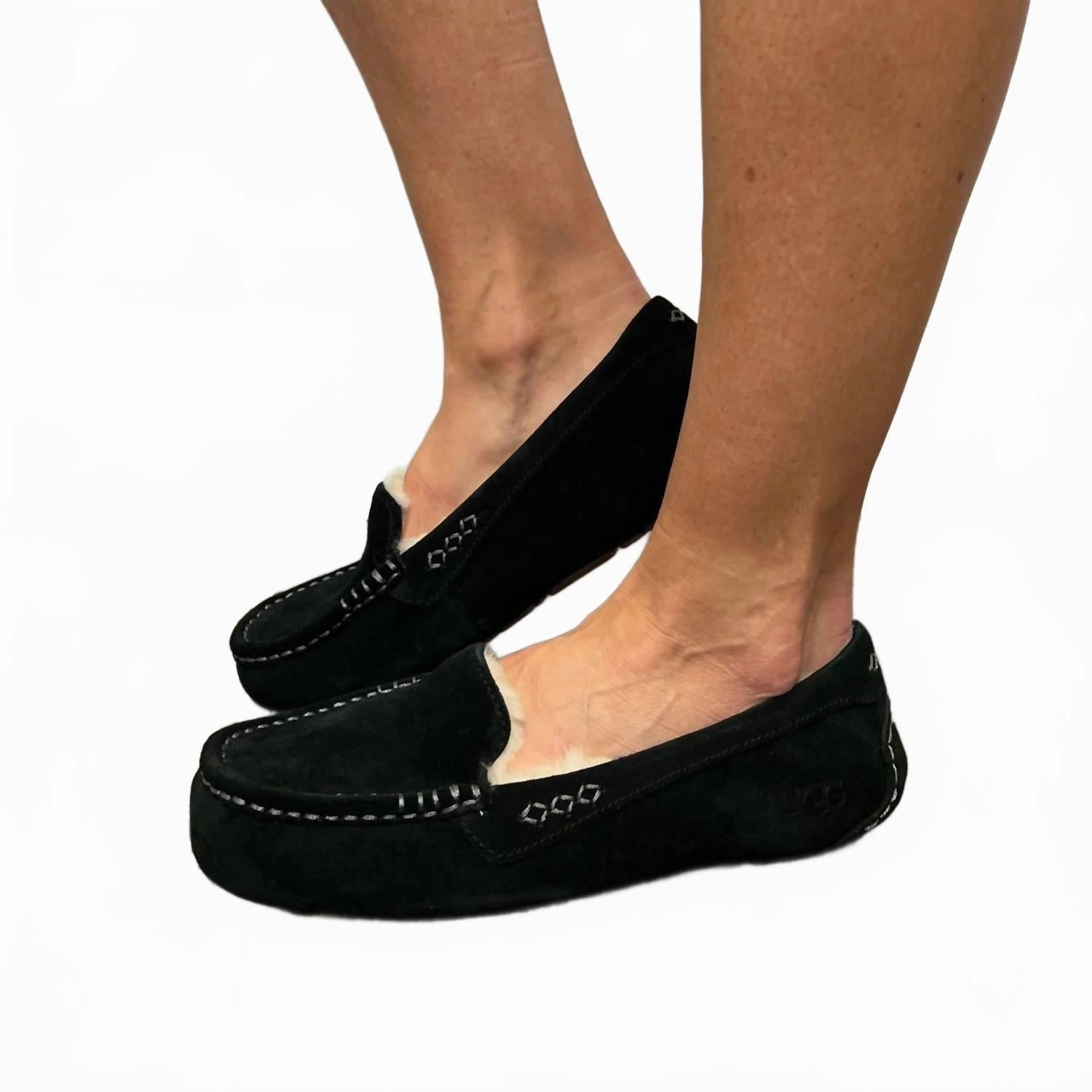 Ansley Slippers In Black