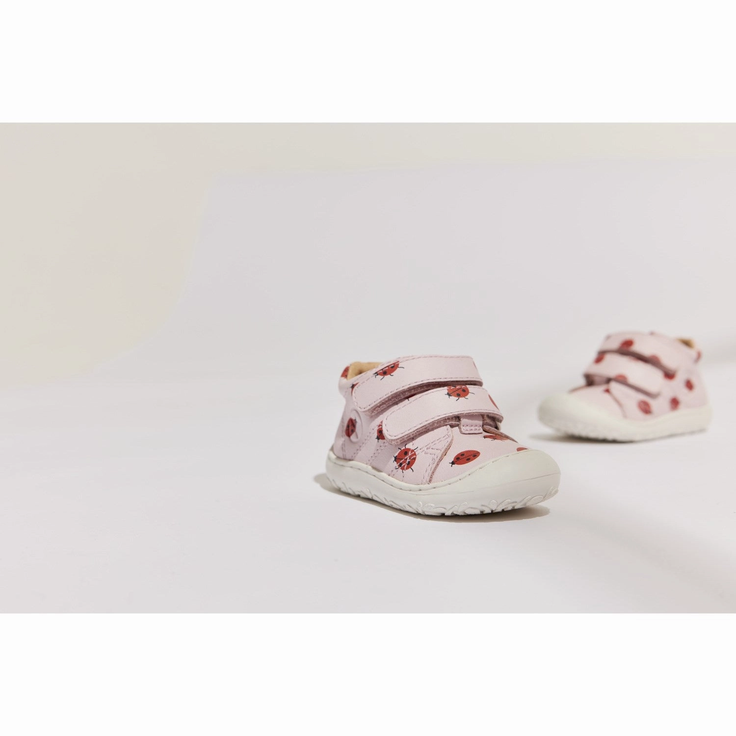 Bisgaard Lady Bugs Barefoot Hale V First Step Shoe