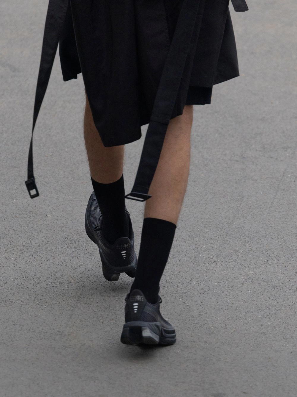 Black Spectur 2 Sneakers