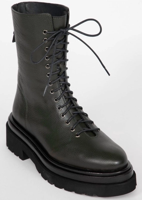 Boot In Forest Comfortable Womens Boots low price