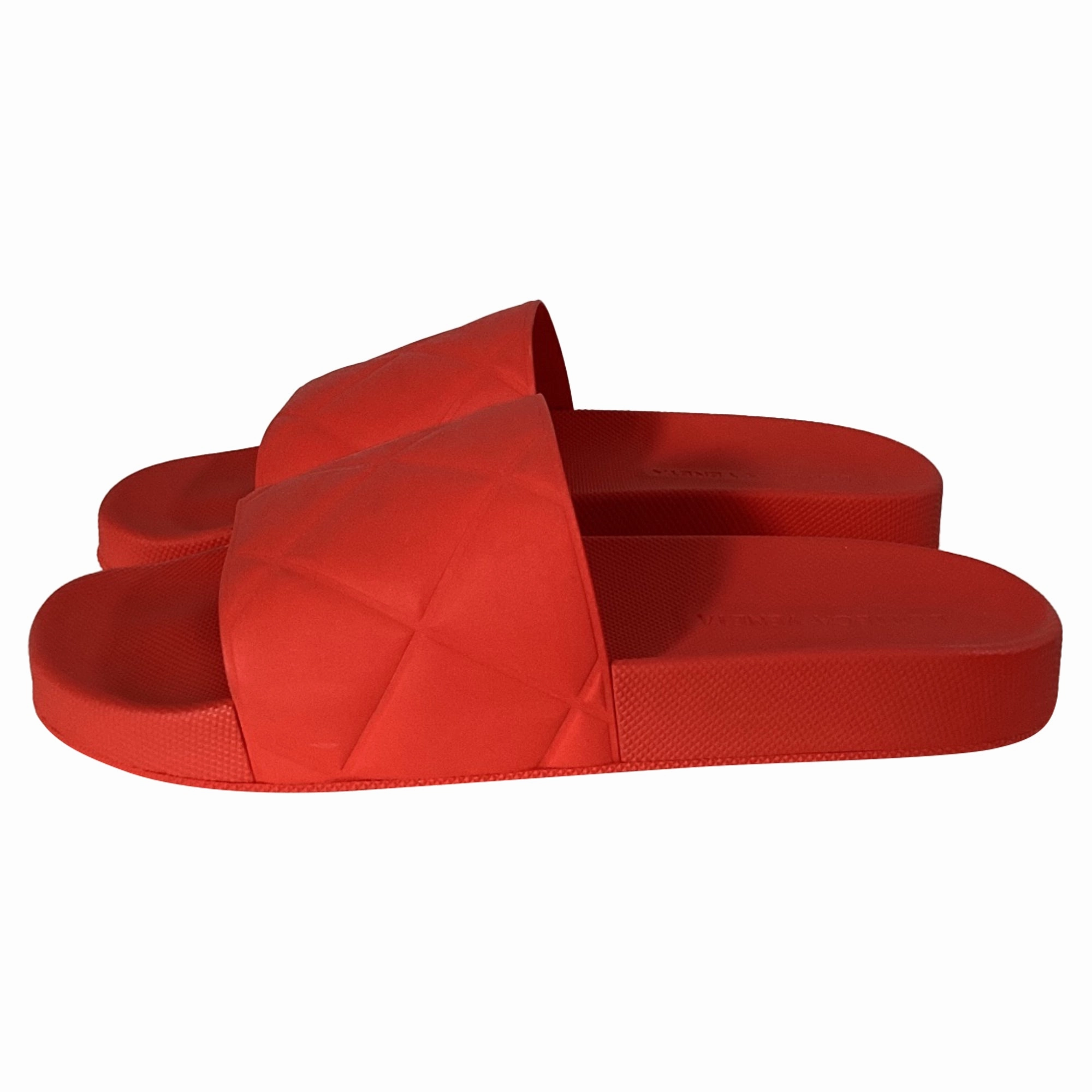 Bottega Veneta Slides in Red Rubber