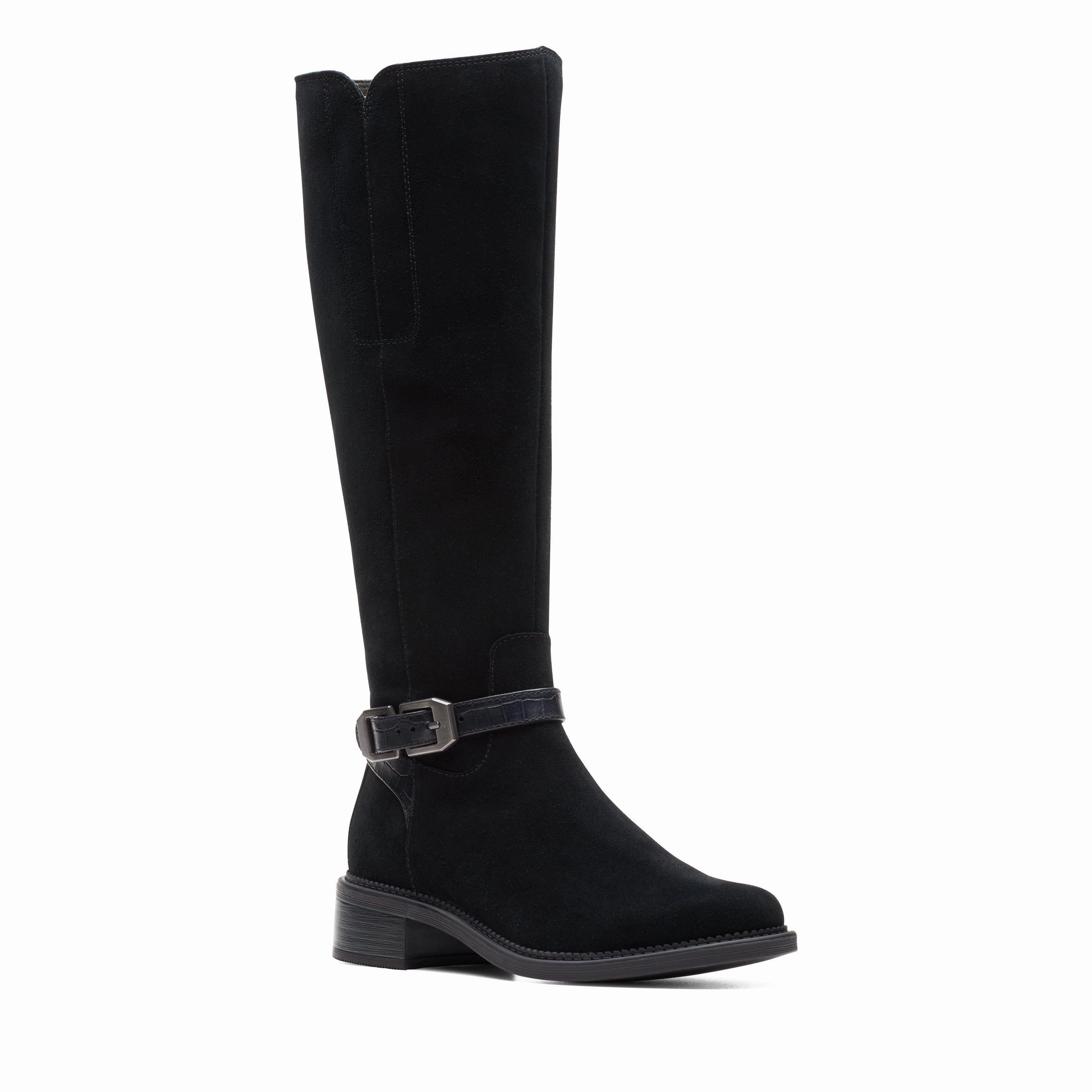 Clarks Maye Aster in Black Suede
