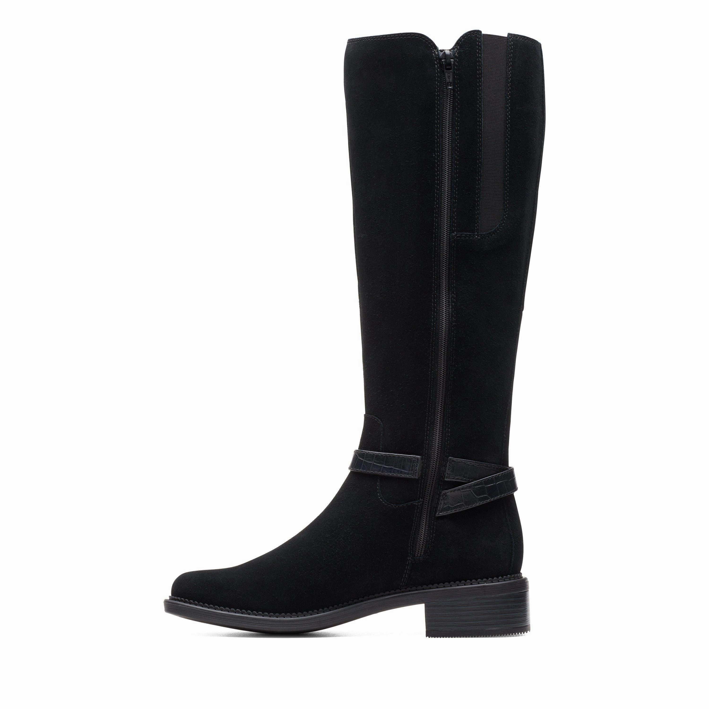 Clarks Maye Aster in Black Suede