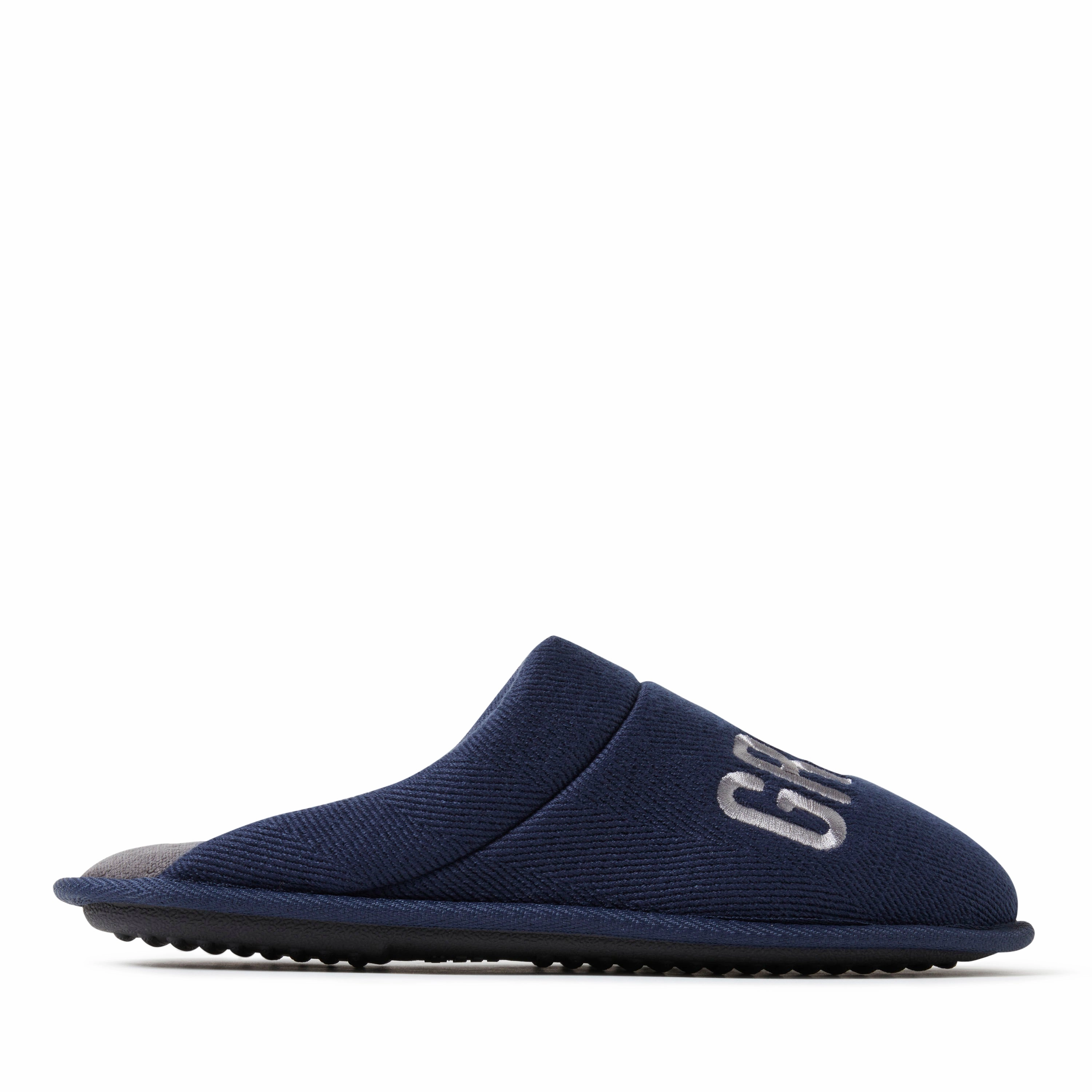 Dearfoams Men's Groom/Groomsmen Giftable Wedding Scuff Slipper