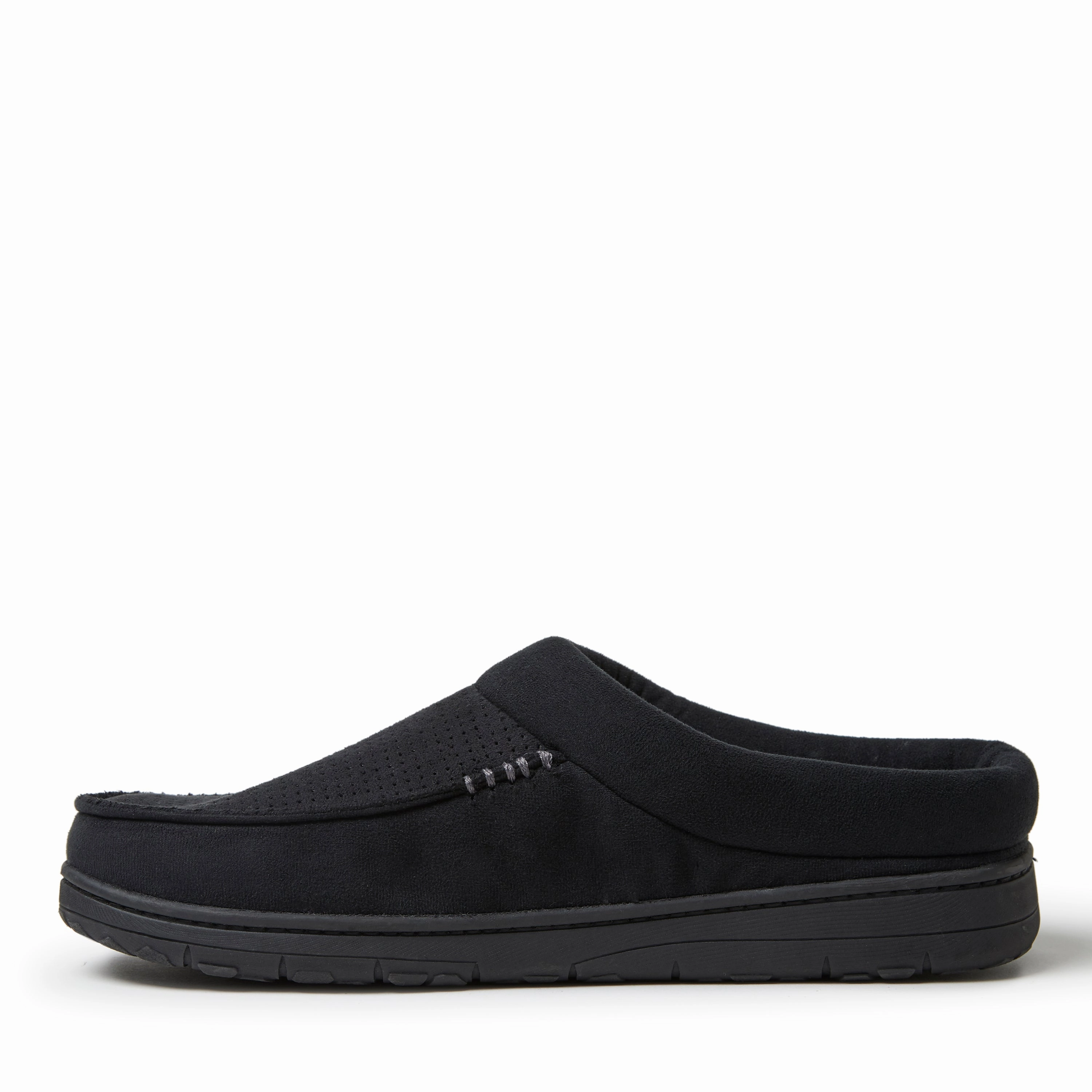 Dearfoams Mens Brendan Perforated Microsuede Moc Toe Clog