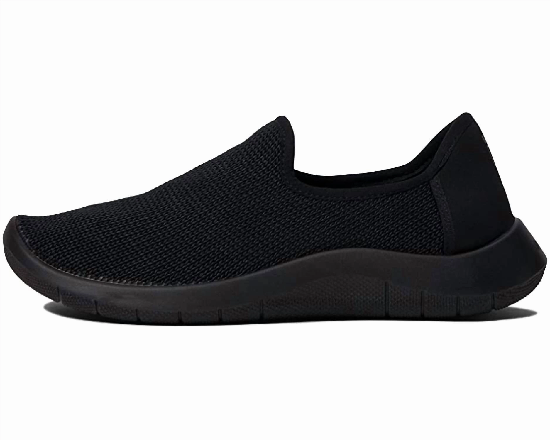 Gaia Slip On Sneaker In Black