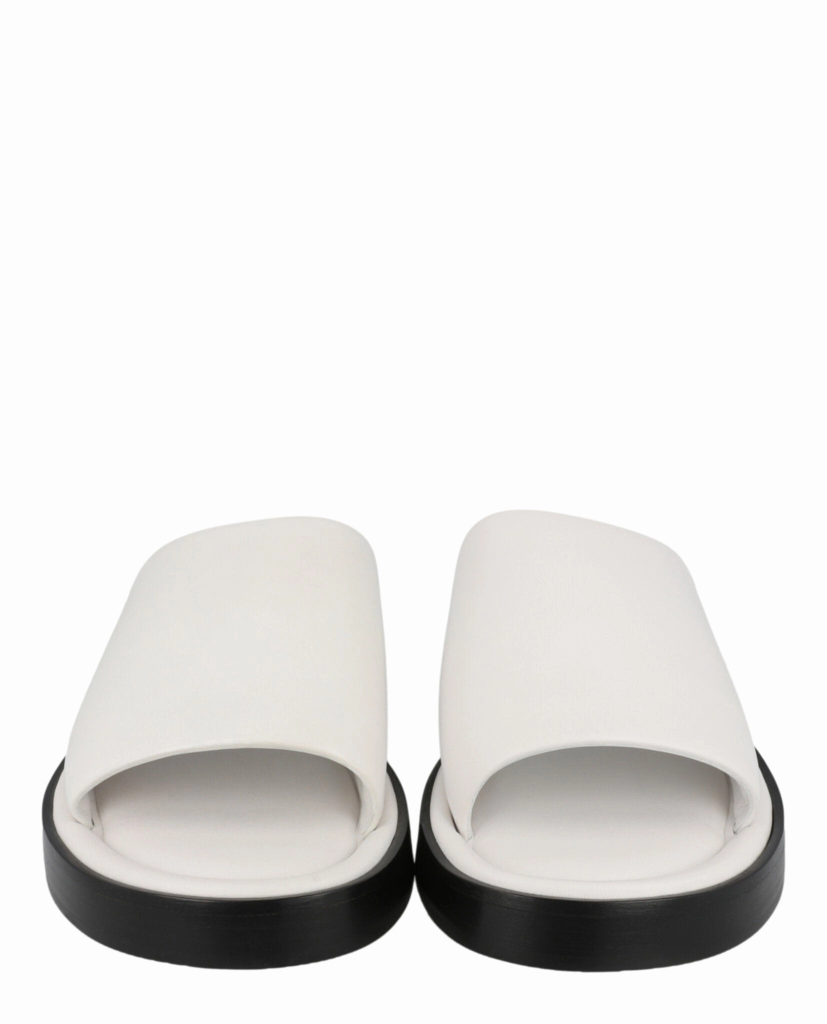 Giunone Leather Slides