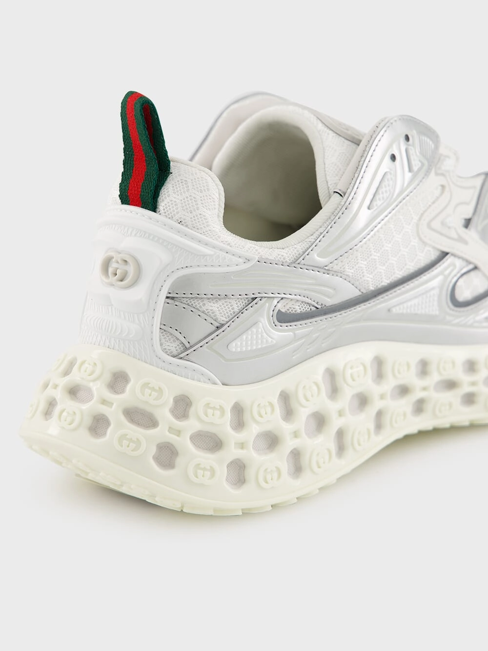 Gray Demetra Cub3d Trainer