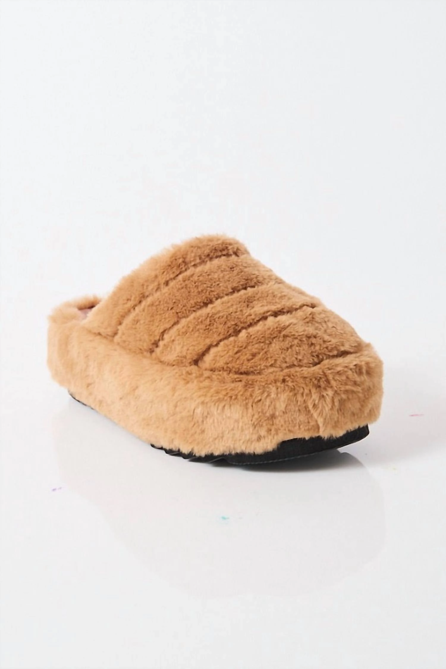 It's A Vibe Platform Slippers In Teddy
