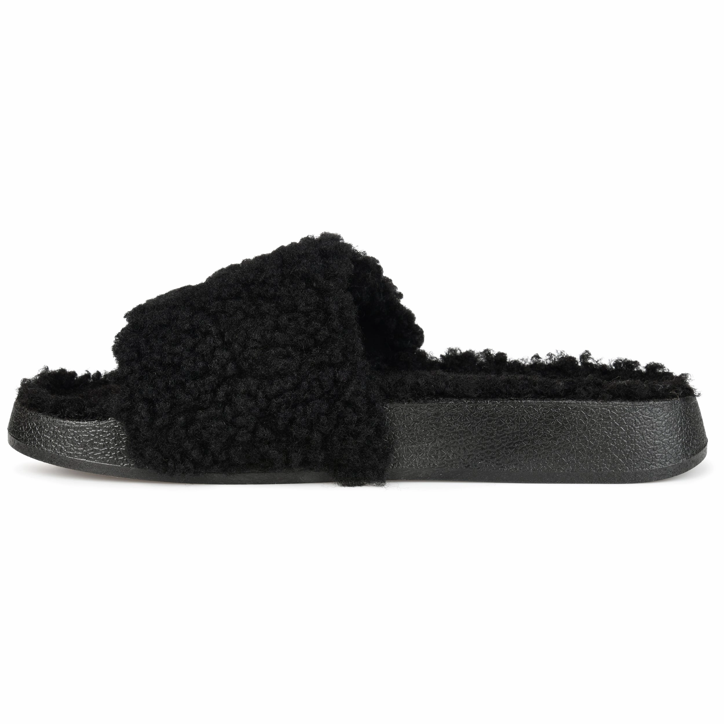 Journee Collection Women's Faux Fur Haimi Slipper
