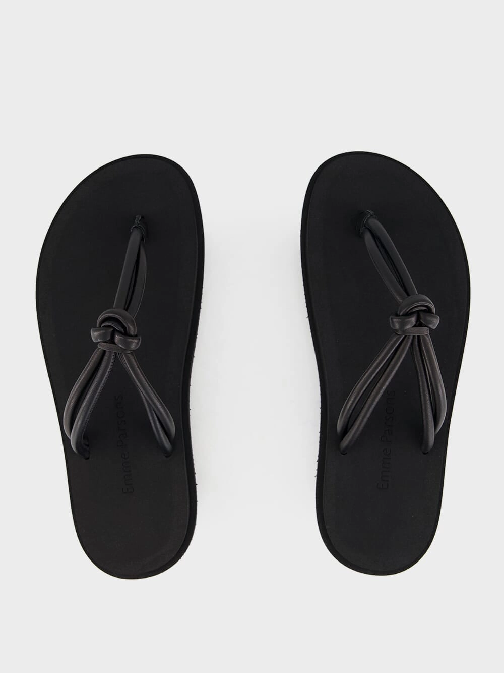 Knot Pool Slides in Black Nappa