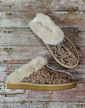 Lolly Slipper In Nude Womens Slippers at low price