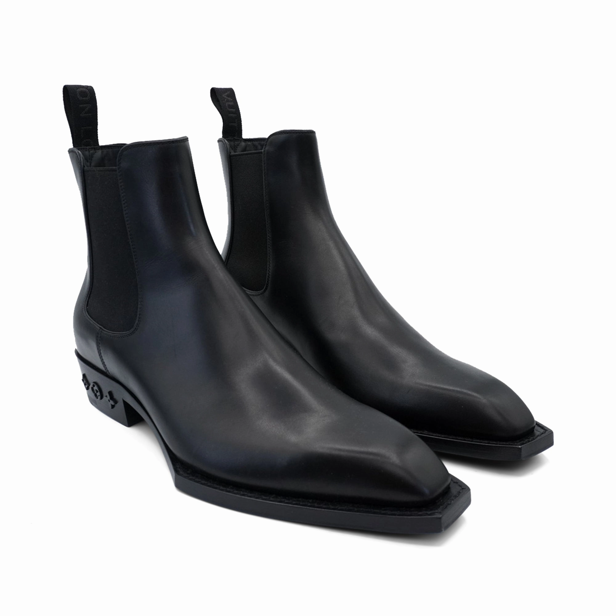 Louis Vuitton Chelsea Boots - Men's 8