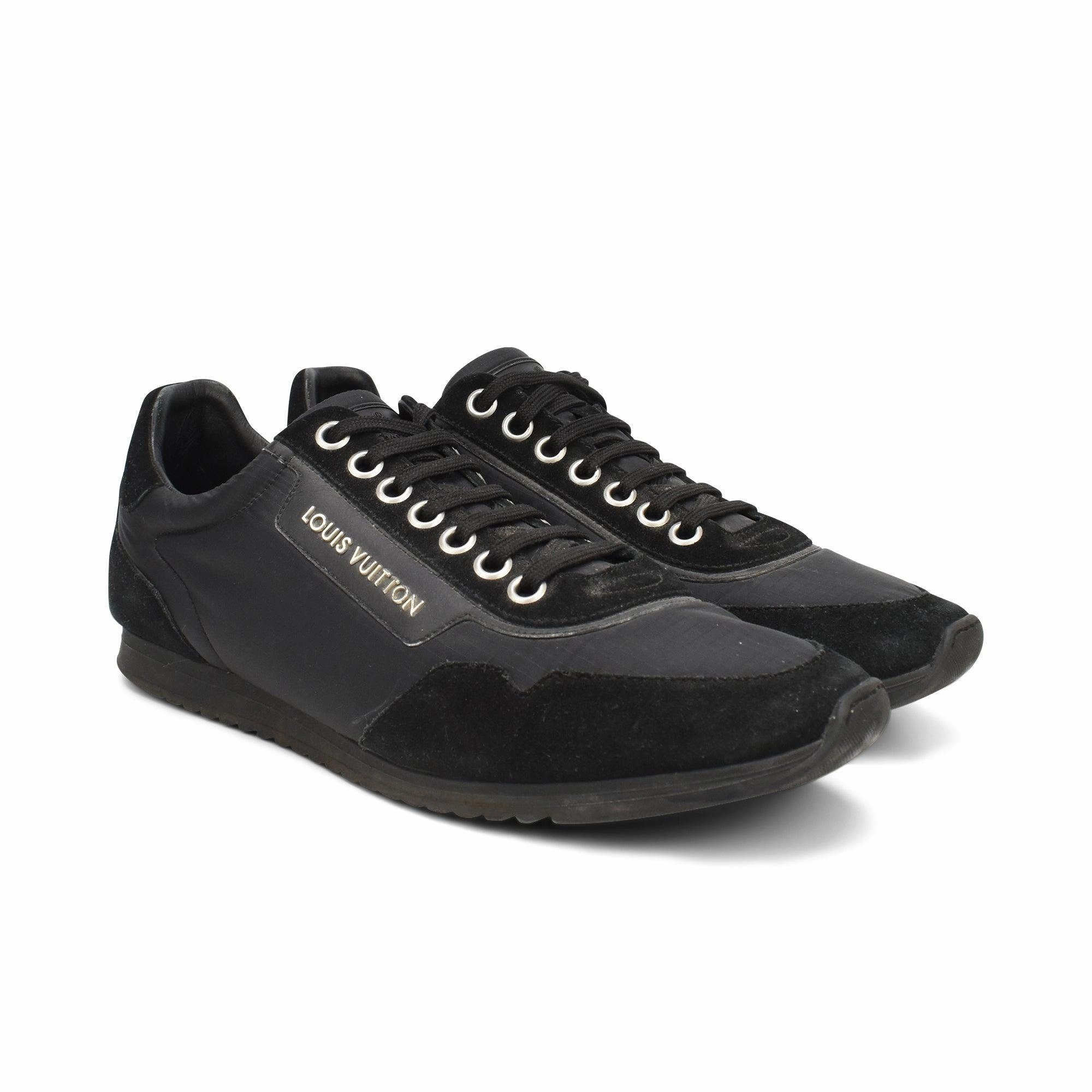 Louis Vuitton Sneakers - Men's 10