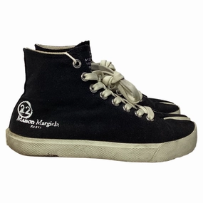Maison Margiela Tabi Vandal High-Top Sneakers in Black Canvas Trendy Sneakers for Women