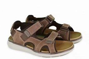Men's Venture River Sandal In Brown Mens Sandals outlet deals