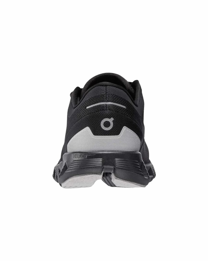 On Running Cloud X 3 Sneaker