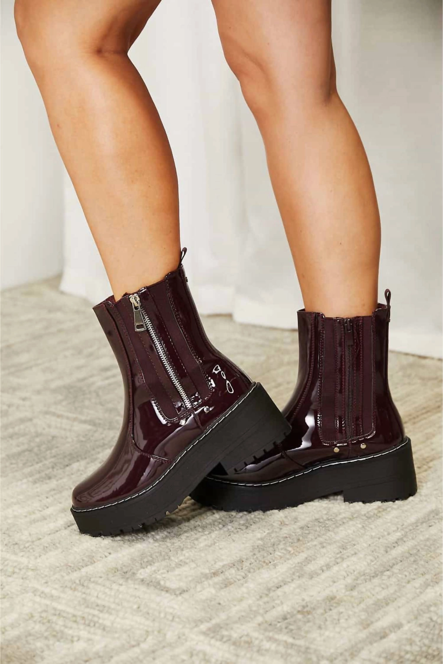 Side Zip Platform Boots In Burgundy