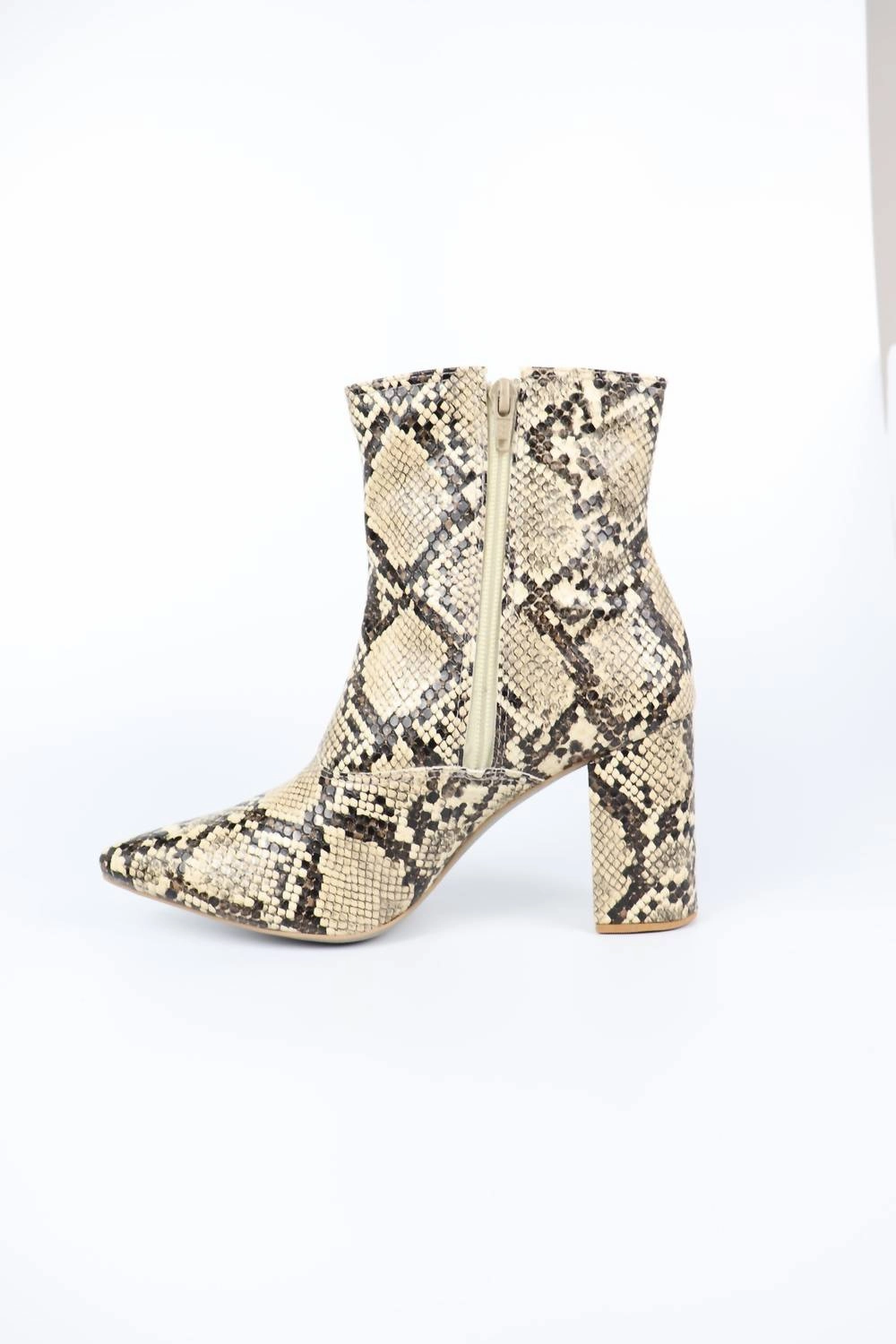 Sophia Boots In Snake