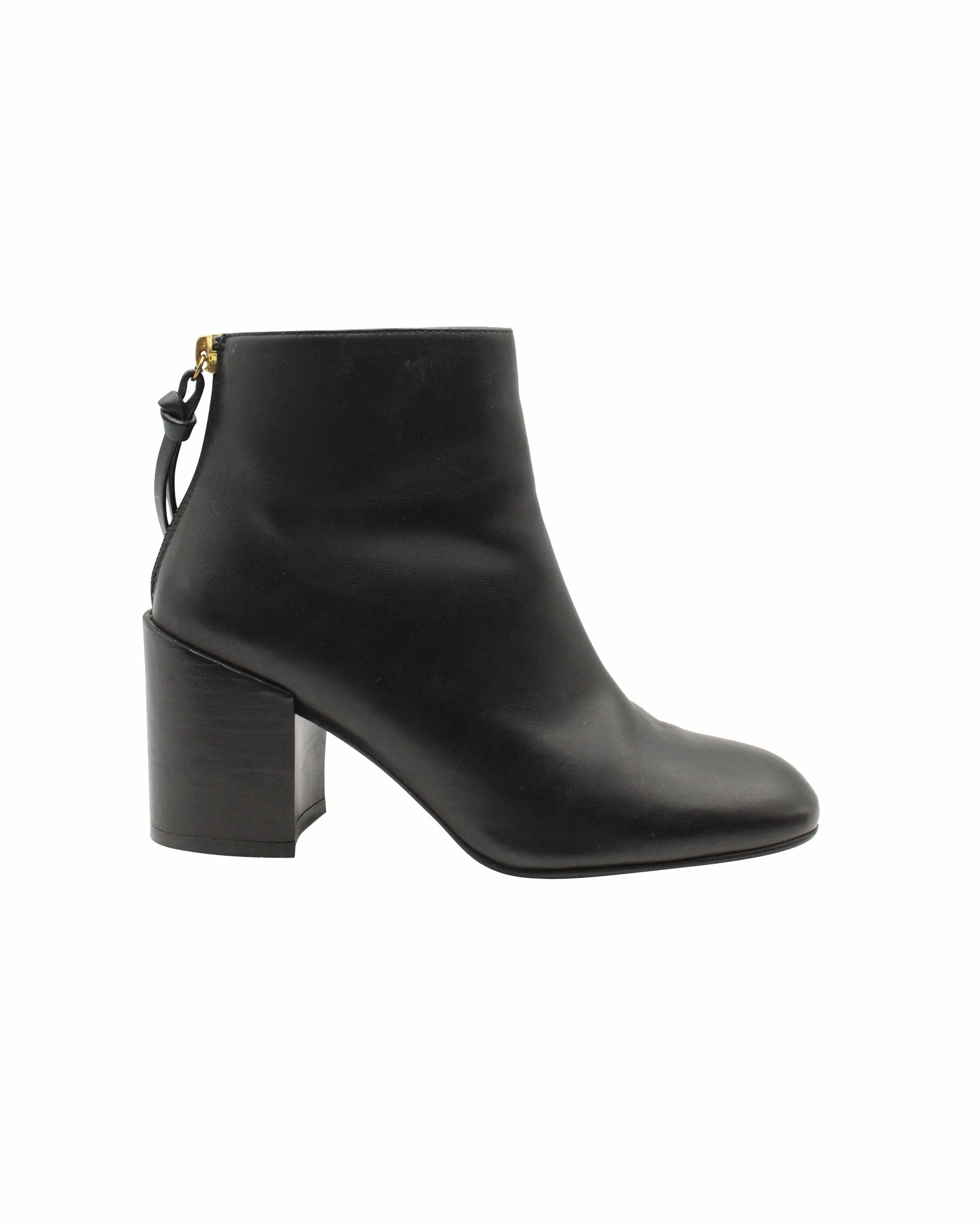 Stuart Weitzman Coban Ankle Boots in Black Leather Womens Boots sale online
