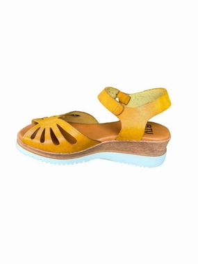 Women Carmen Sandal In Morado Outlet price Womens Sandals
