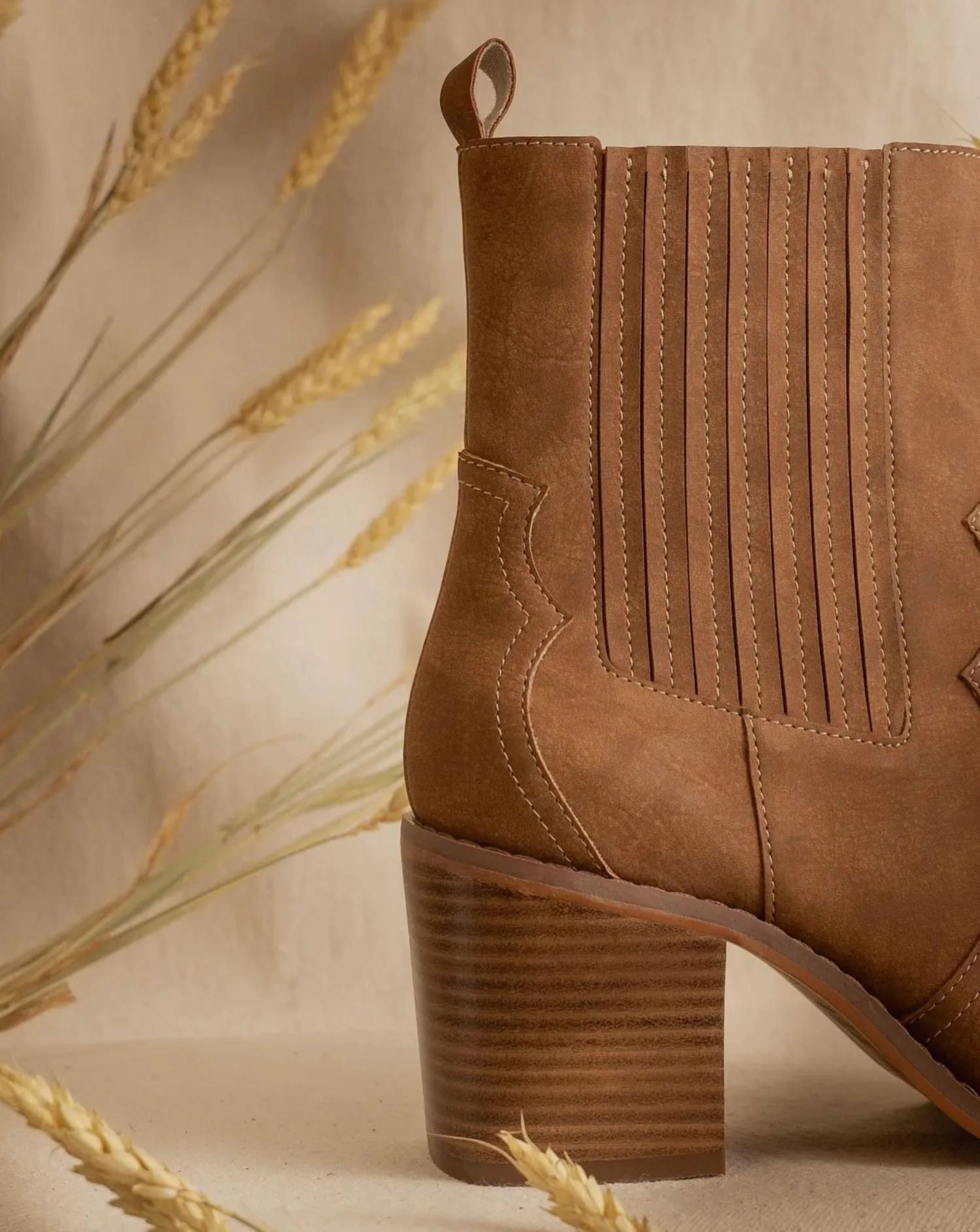 Women's Addison Boots In Brown