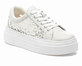 Women's Analee Sneaker In White Cheap Womens Sneakers collection