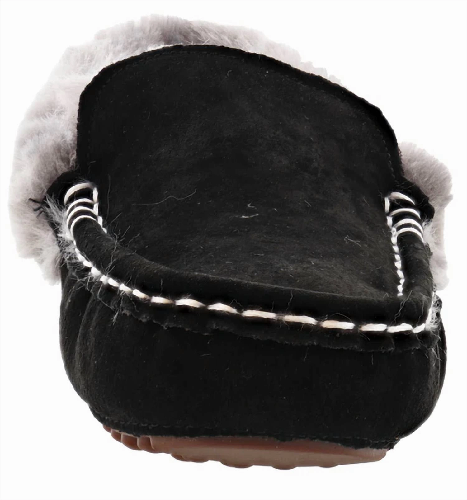 Women's Aussie Moc Slipper In Black
