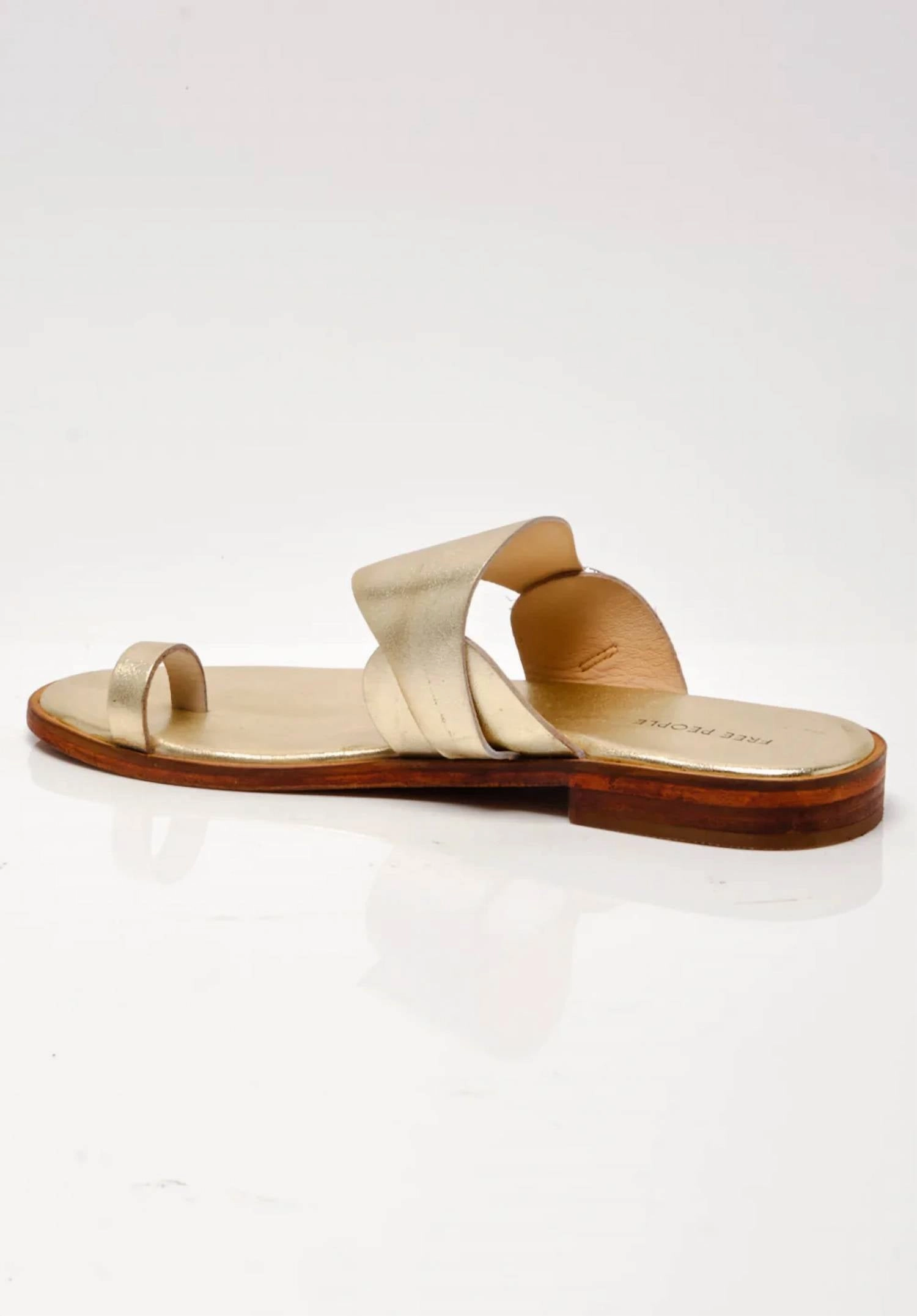 Women's Barcelona Slip On Sandal In Gold Metallic
