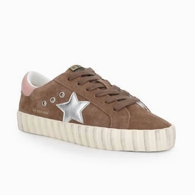 Women's Beyond 2 Star Sneakers In Brown Multi Trendy Womens Sneakers for sale