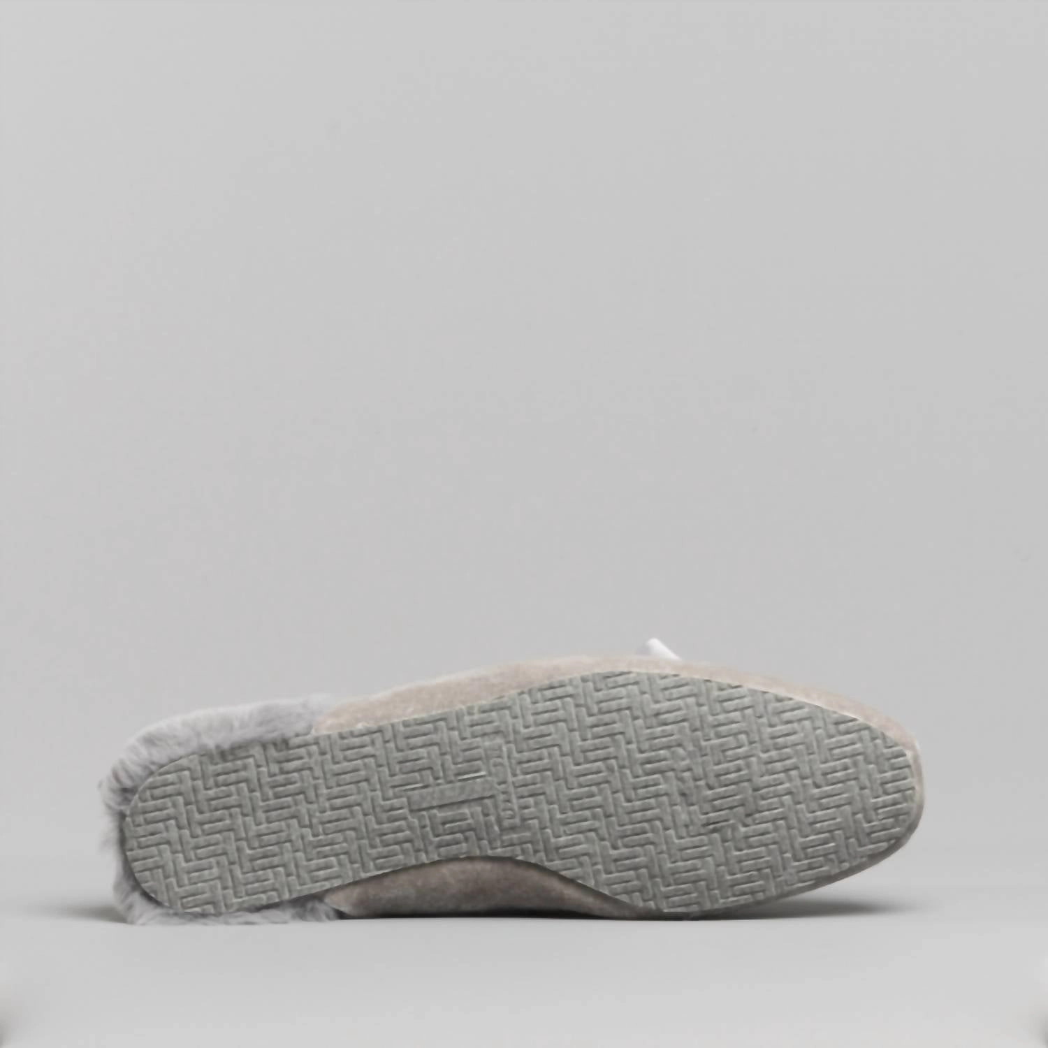 Women's Bhaybe Velvet Moccasin Slippers In Light Grey
