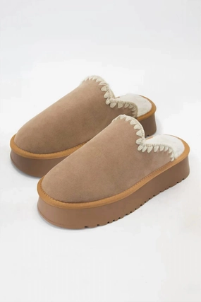 Women's Crochet Slippers In Beige Womens Slippers at low price