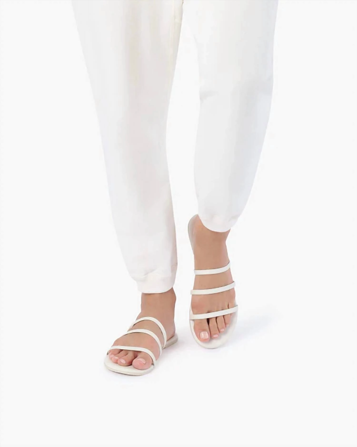 Women's Emma Leather Sandal In White Outlet price Womens Sandals