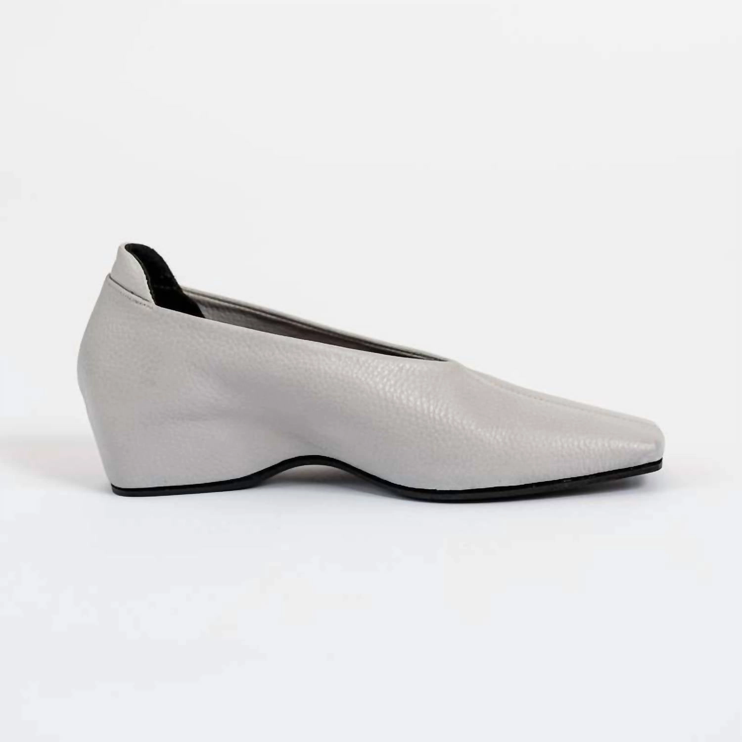 Women's Filoso Slip On Shoes In Cream