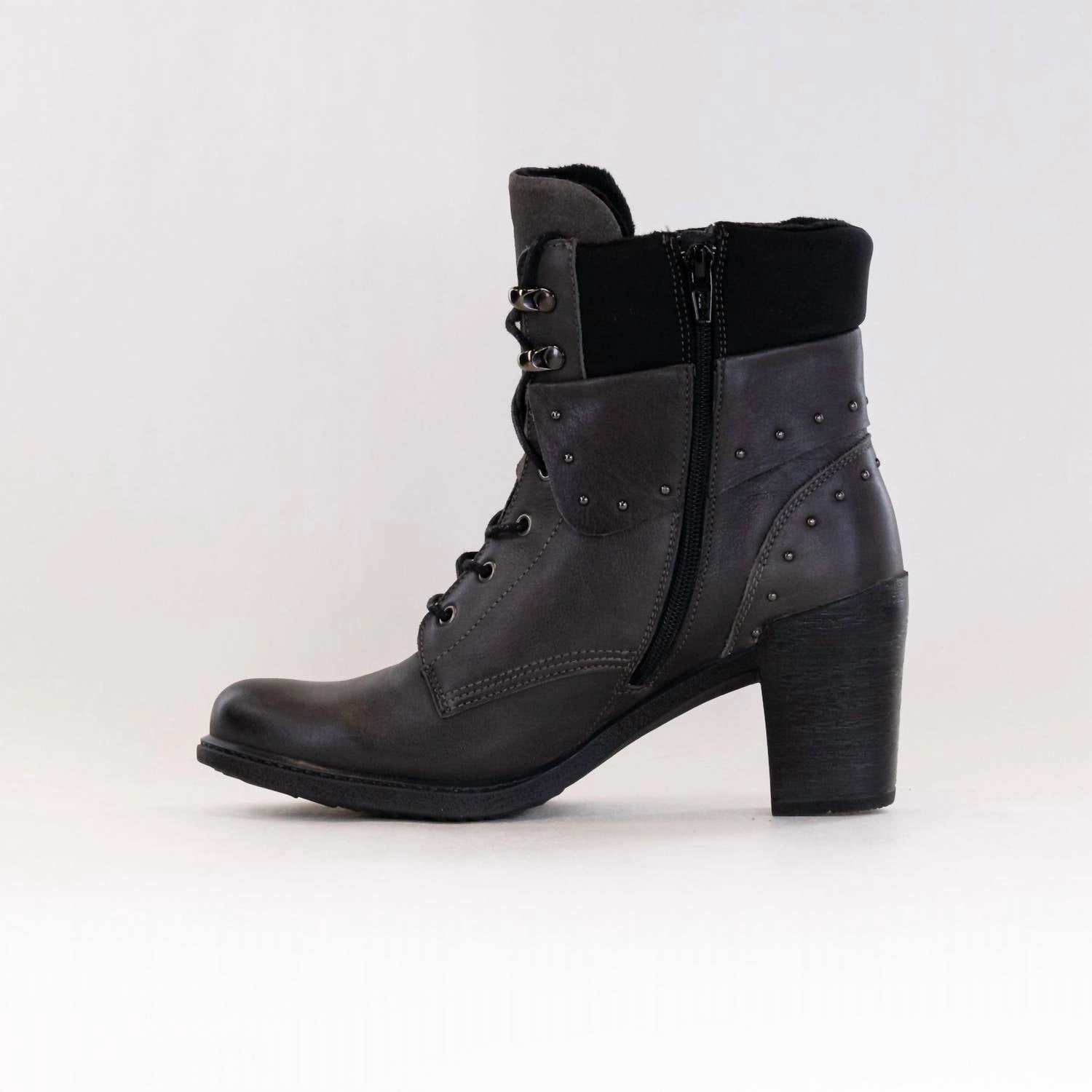 Women's Gilly Boots In Slate