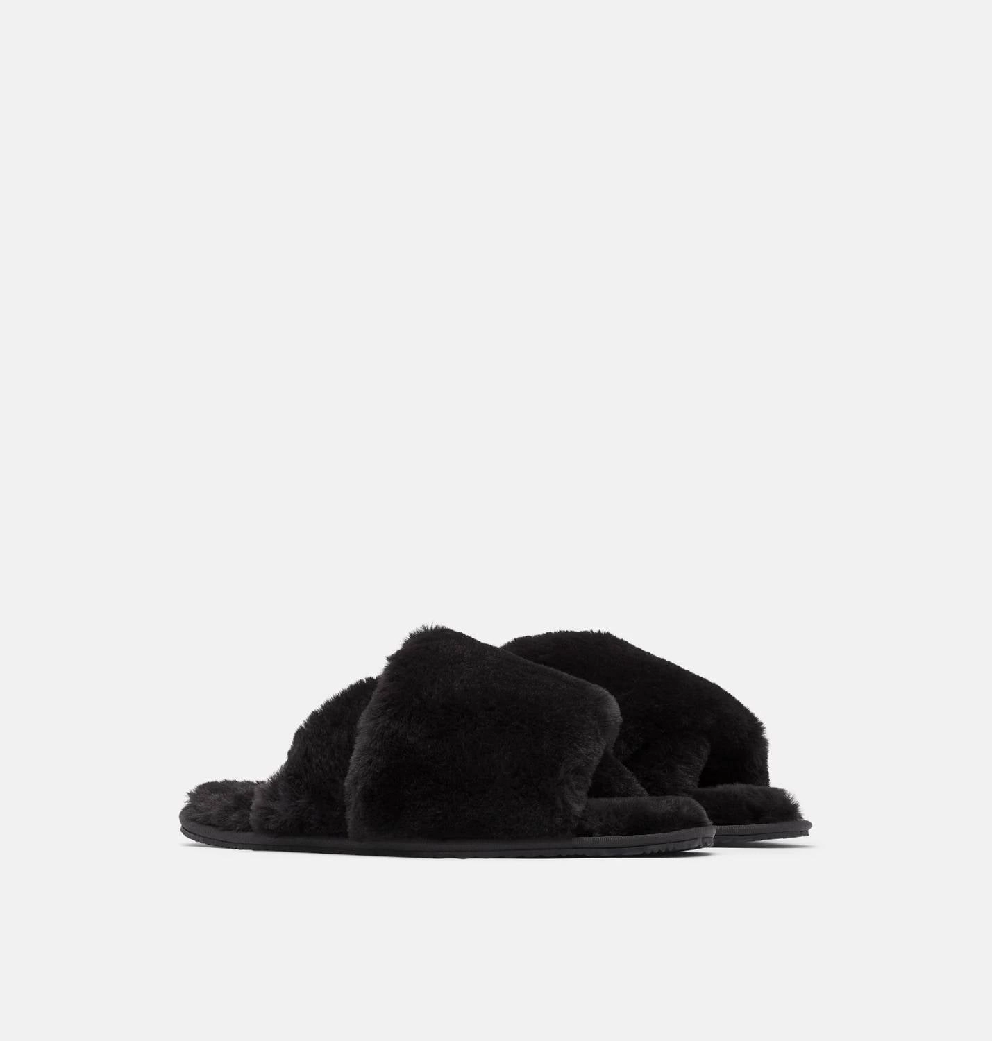Women's Go Mail Run Slippers In Black Womens Slippers at low price