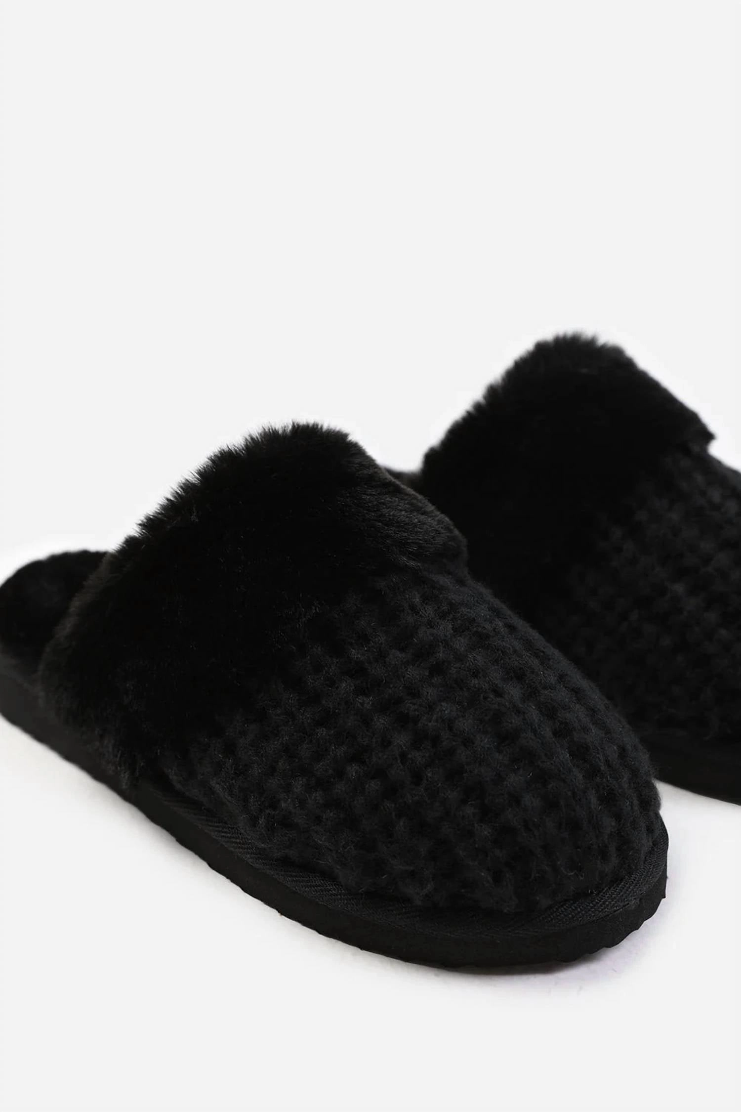Women's Knitted Snug Faux Fur Slippers In Black