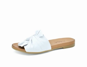 Women's Knotty Slippers In White Womens Slippers at low price