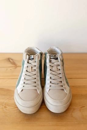 Women's Kyle Sneakers In Grey Light Womens Sneakers clearance