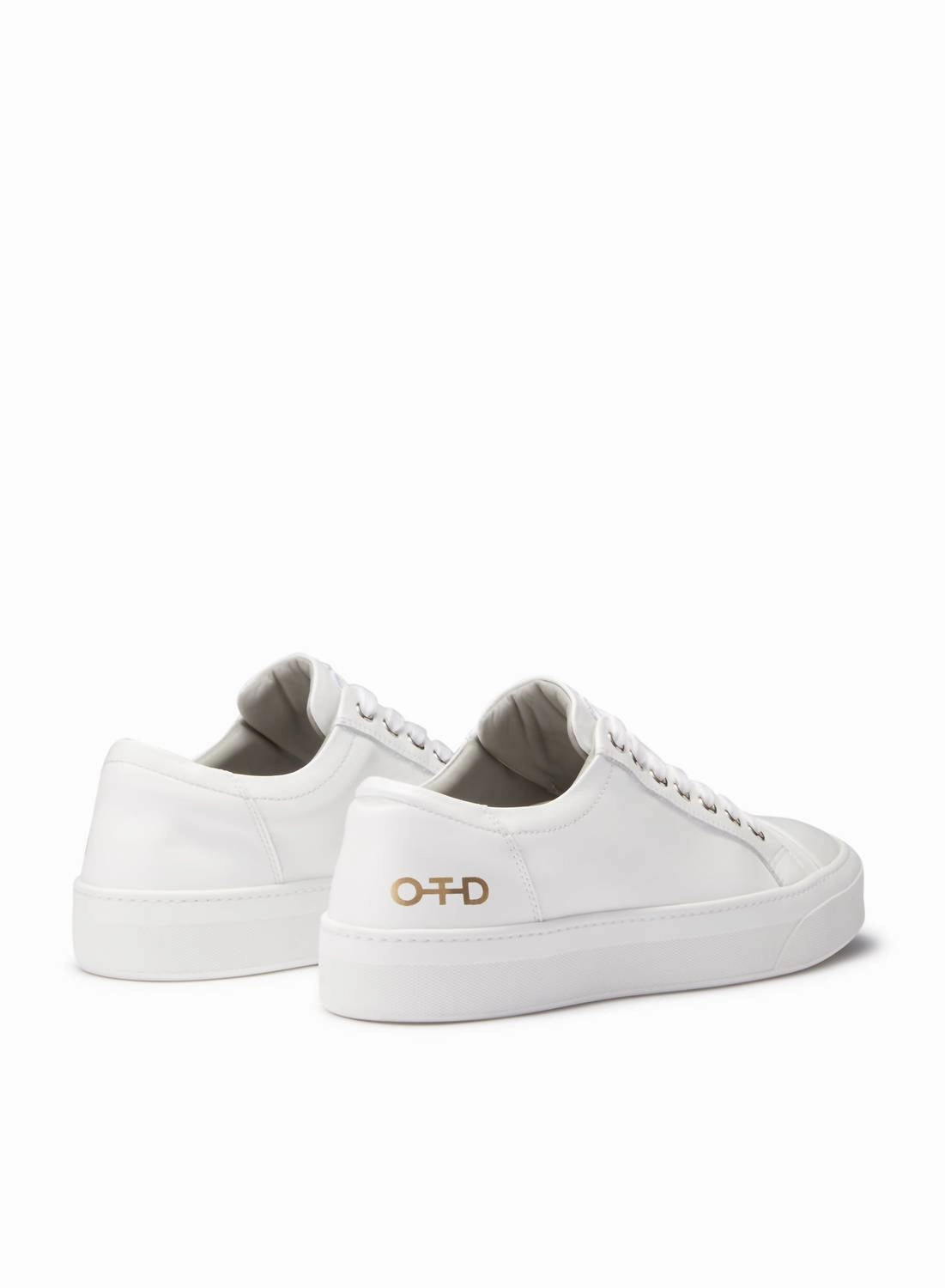 Women's Leather Low-Top Sneaker In White