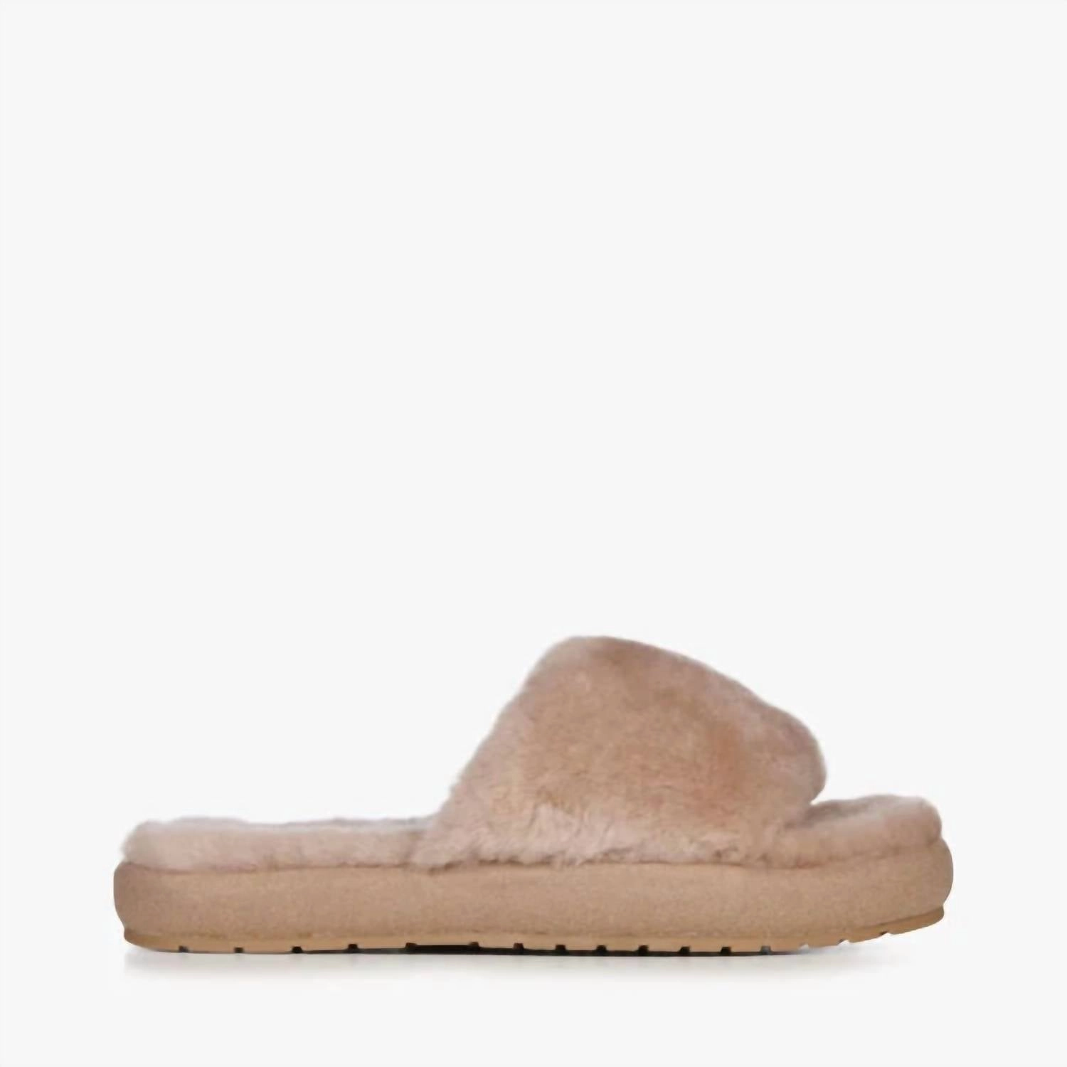 Women's Mckay Slipper In Camel