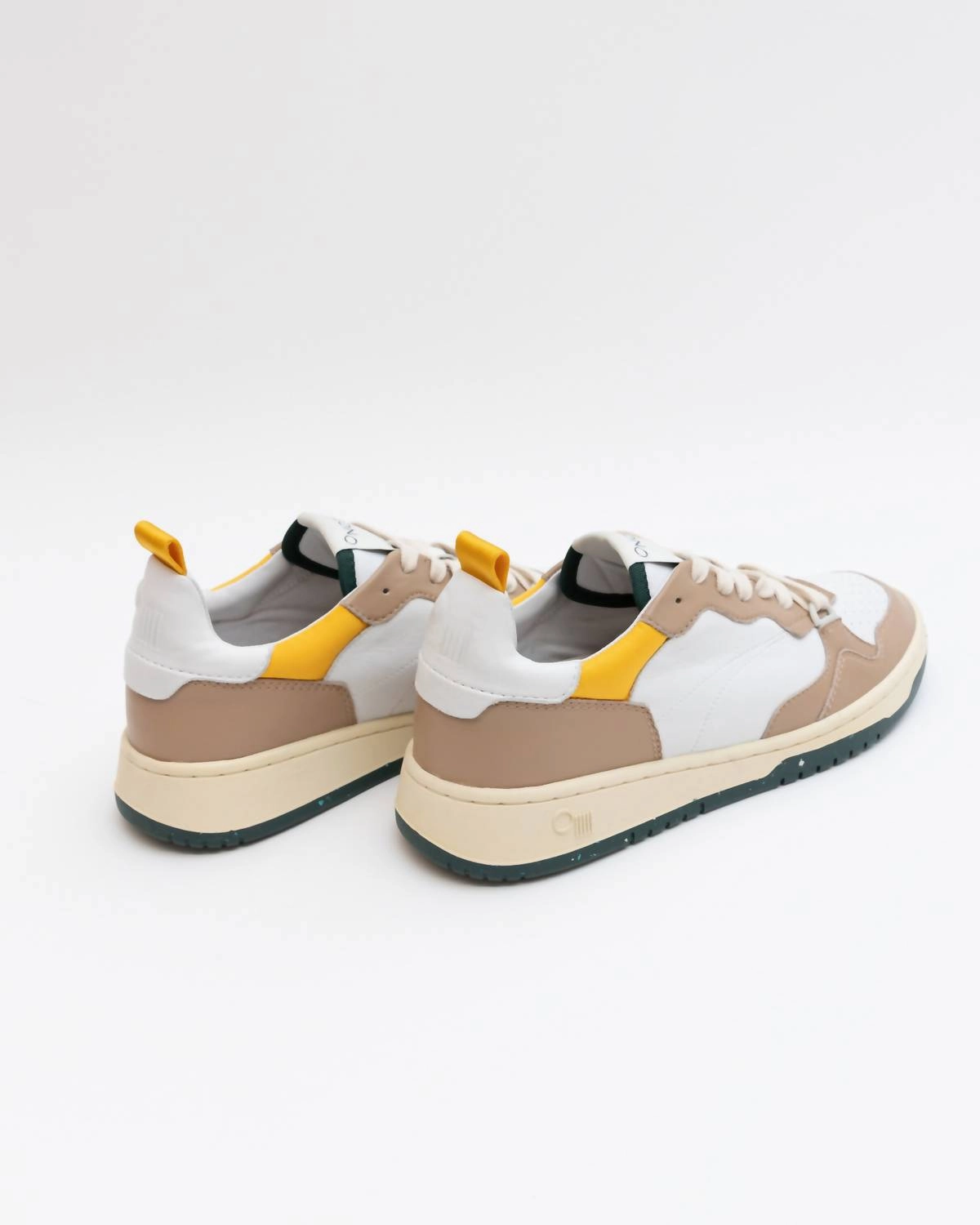 Women's Phoenix Sneaker In Oak Multi