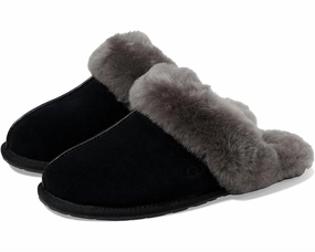 Women's Scuffette In Black/grey Womens Slippers at low price