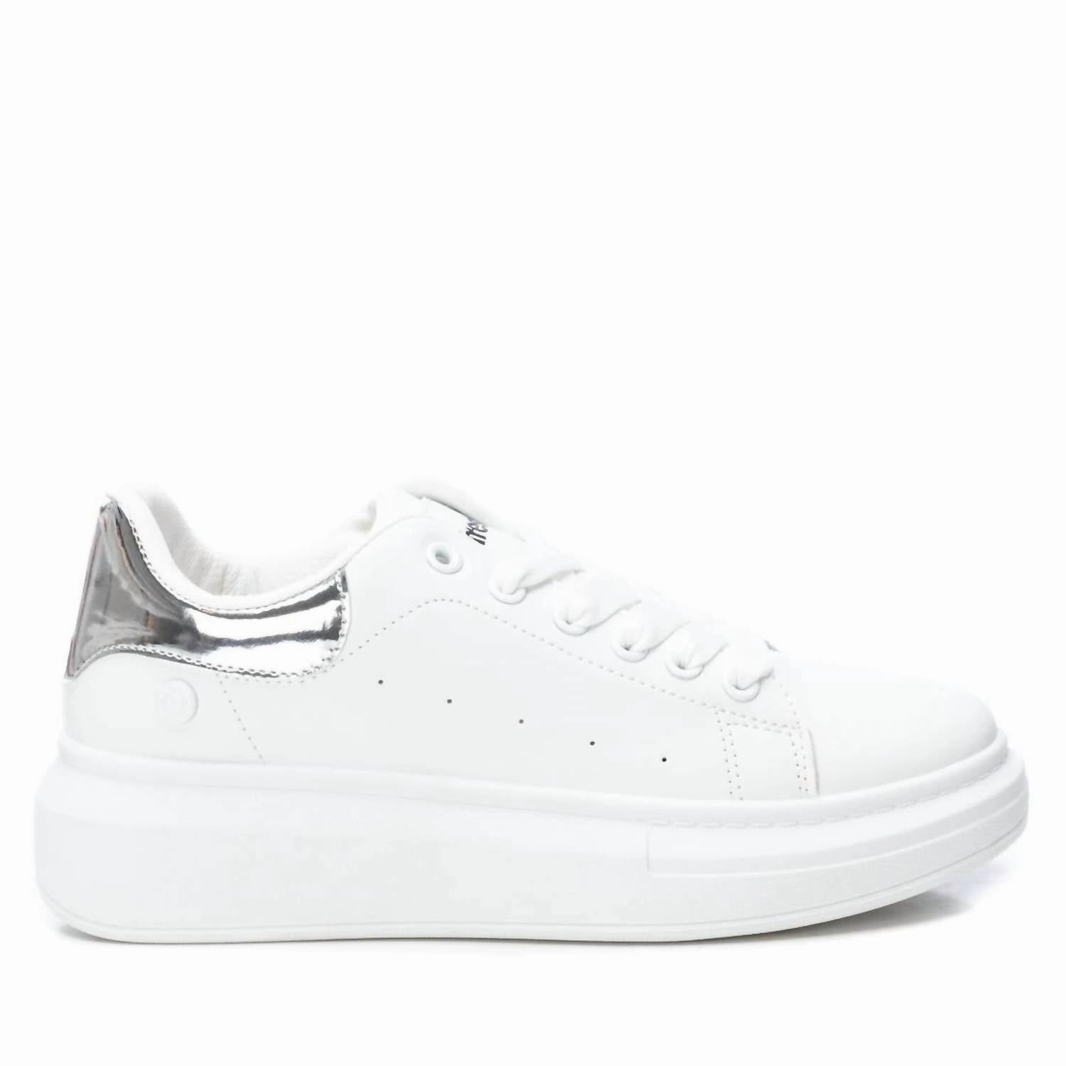 Women's Trainer Sneakers In White Stylish Womens Sneakers clearance
