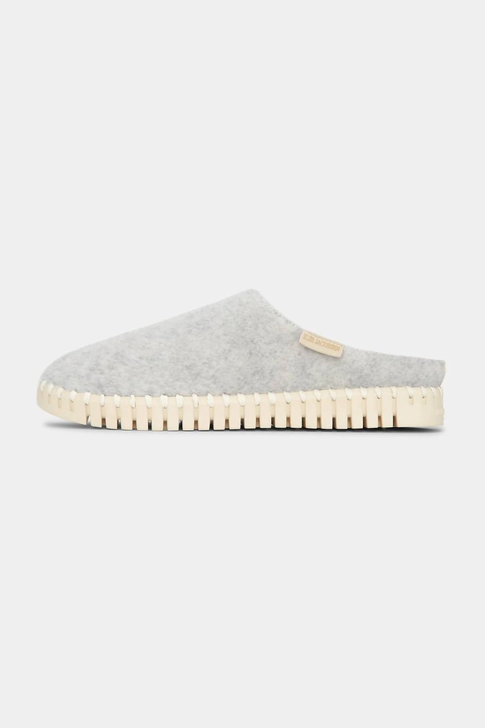Women's Tulip Slip On Slipper In Pumice Stone