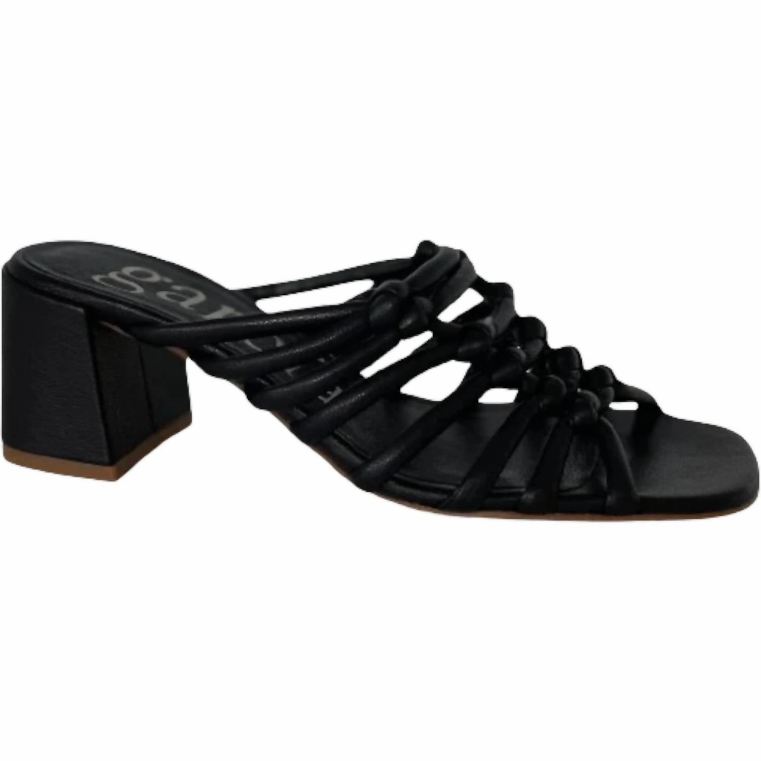 Women's Utedal Heels In Black Outlet price Womens Sandals