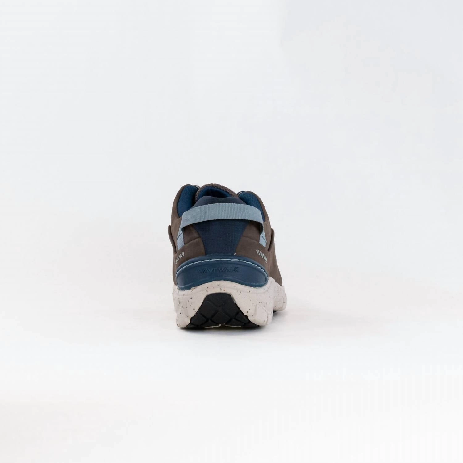 Women's Wave Range Waterproof Senakers In Taupe Combi
